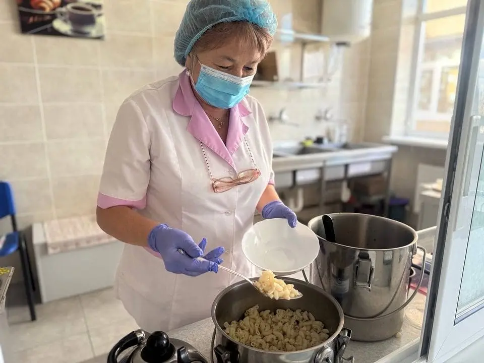 Відділення терапії та діалізу — столова