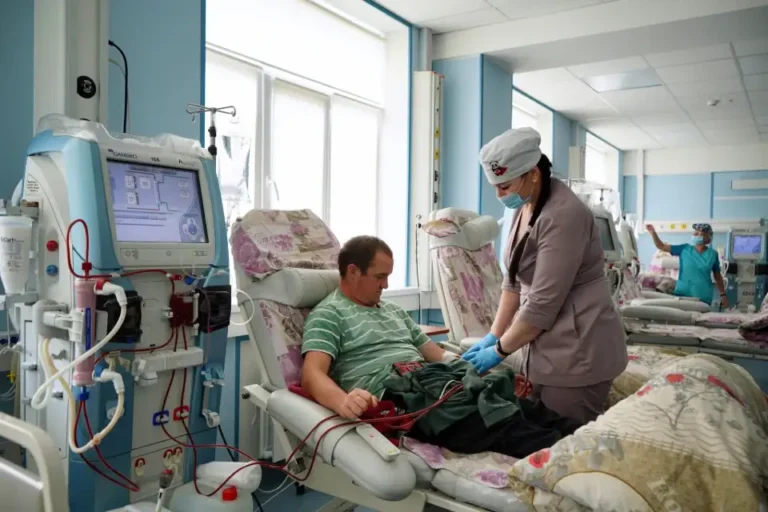 Процедура гемодіалізу