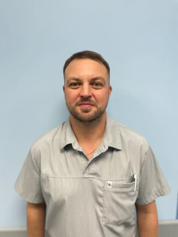 Лікар-невропатолог - Лобанов Олег Вікторович